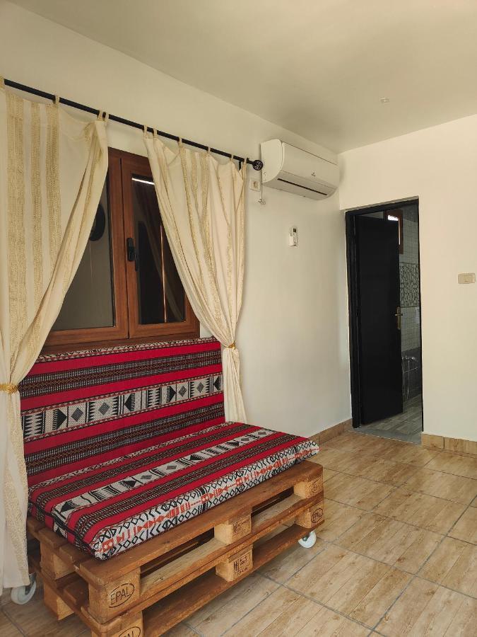 Dar Barka Hotel Kebili Luaran gambar